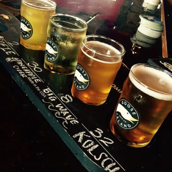 Taps & Apps - Beer flight - New American Near Me - Mililani, Hawaii