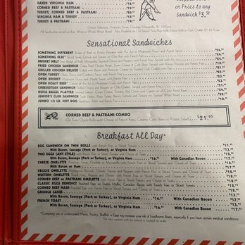 Junior's Restaurant - Bakeries Near Me - Brooklyn, New York