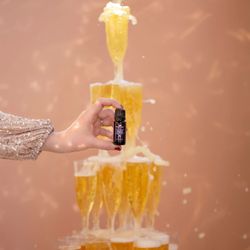 Restoration Massage - Naturally tackles hangover symptoms
Helps head tension & upset stomach
Energizes & clarifies the mind
