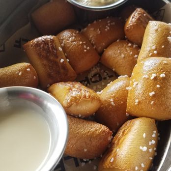 Topgolf - Pretzel bites - Golf Near Me - Roseville, California Topgolf - Pretzel bites - Golf Near Me - Roseville, California