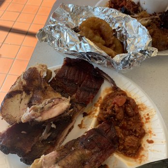 BBQ Country - Barbeque Near Me - Warrenton, Virginia