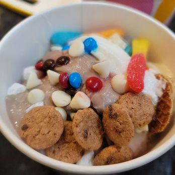 Yogurtland - Ice Cream & Frozen Yogurt Near Me - Walnut, California Yogurtland - Ice Cream & Frozen Yogurt Near Me - Walnut, California