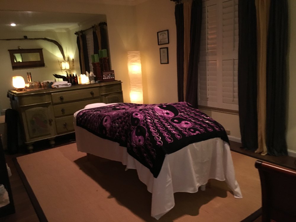 Moonstone Massage Logo