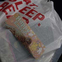 I bought three books and received the cutest bookmark of Oliver the shop cat! I bought three books and received the cutest bookmark of Oliver the shop cat!