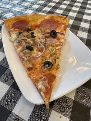 Amici Pizzeria by null