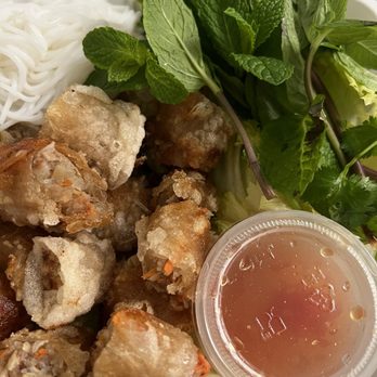 Louder Restaurant - Louder Crispy Rolls Salad - Thai Near Me - San Francisco, California