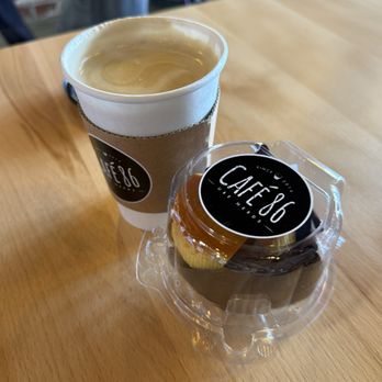 Cafe 86 - Ube cupcake with flan & ube latte with espresso - Desserts Near Me - Daly City, California Cafe 86 - Ube cupcake with flan & ube latte with espresso - Desserts Near Me - Daly City, California
