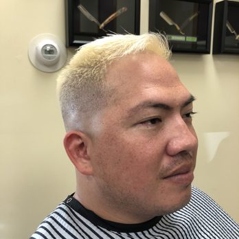 TSAR Barber - In the chair after the magic happened! - Barbers Near Me - Saint Paul, Minnesota TSAR Barber - In the chair after the magic happened! - Barbers Near Me - Saint Paul, Minnesota