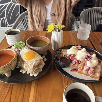 Pradera Brunch - Breakfast & Brunch Near Me - Costa Mesa, California