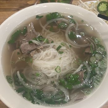 Pho 5Plus - #6 brisket sirloin combo - Vietnamese Near Me - Houston, Texas Pho 5Plus - #6 brisket sirloin combo - Vietnamese Near Me - Houston, Texas