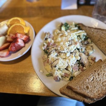 Notchtop - Andy's scrabble with egg whites - Breakfast & Brunch Near Me - Estes Park, Colorado Notchtop - Andy's scrabble with egg whites - Breakfast & Brunch Near Me - Estes Park, Colorado