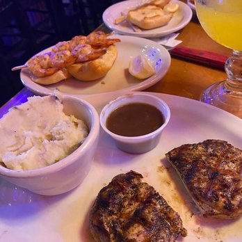 Texas Roadhouse - Grilled chicken, mash potatoes and grilled shrimp - Steakhouses Near Me - Miami, Florida Texas Roadhouse - Grilled chicken, mash potatoes and grilled shrimp - Steakhouses Near Me - Miami, Florida