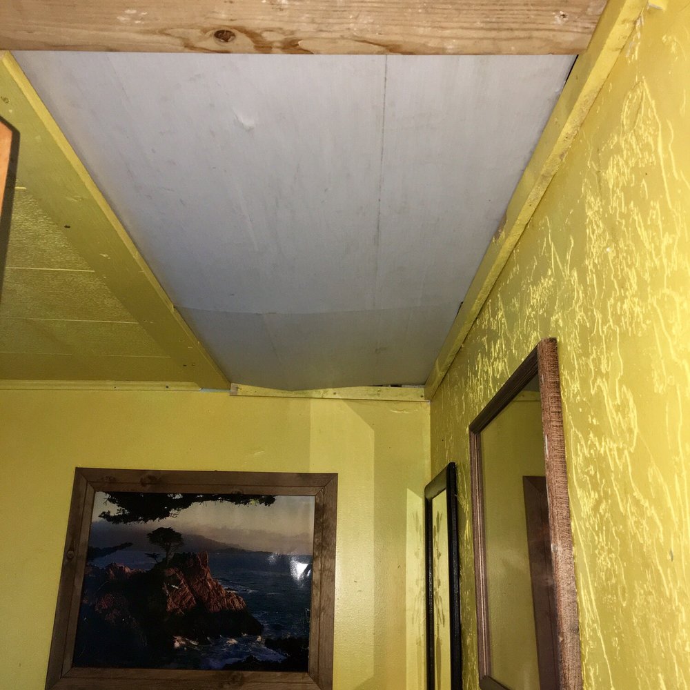 Cabins4less - Legit cardboard ceiling. Seriously?! I payed $220 for that? - Rafting/Kayaking Near Me - Big Bear Lake, California