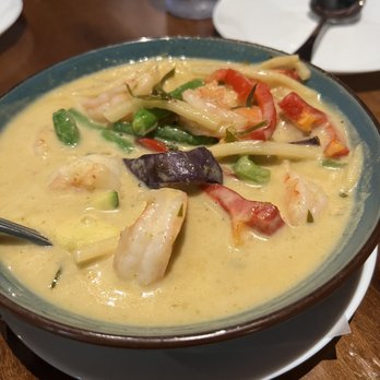 Gra Pow - Shrimp Red Curry - Thai Near Me - Riverside, California Gra Pow - Shrimp Red Curry - Thai Near Me - Riverside, California