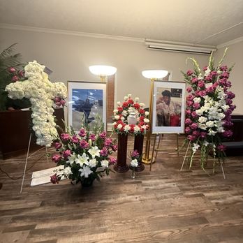 Flowers By Nino - Beautiful flowers - Florists Near Me - Houston, Texas Flowers By Nino - Beautiful flowers - Florists Near Me - Houston, Texas