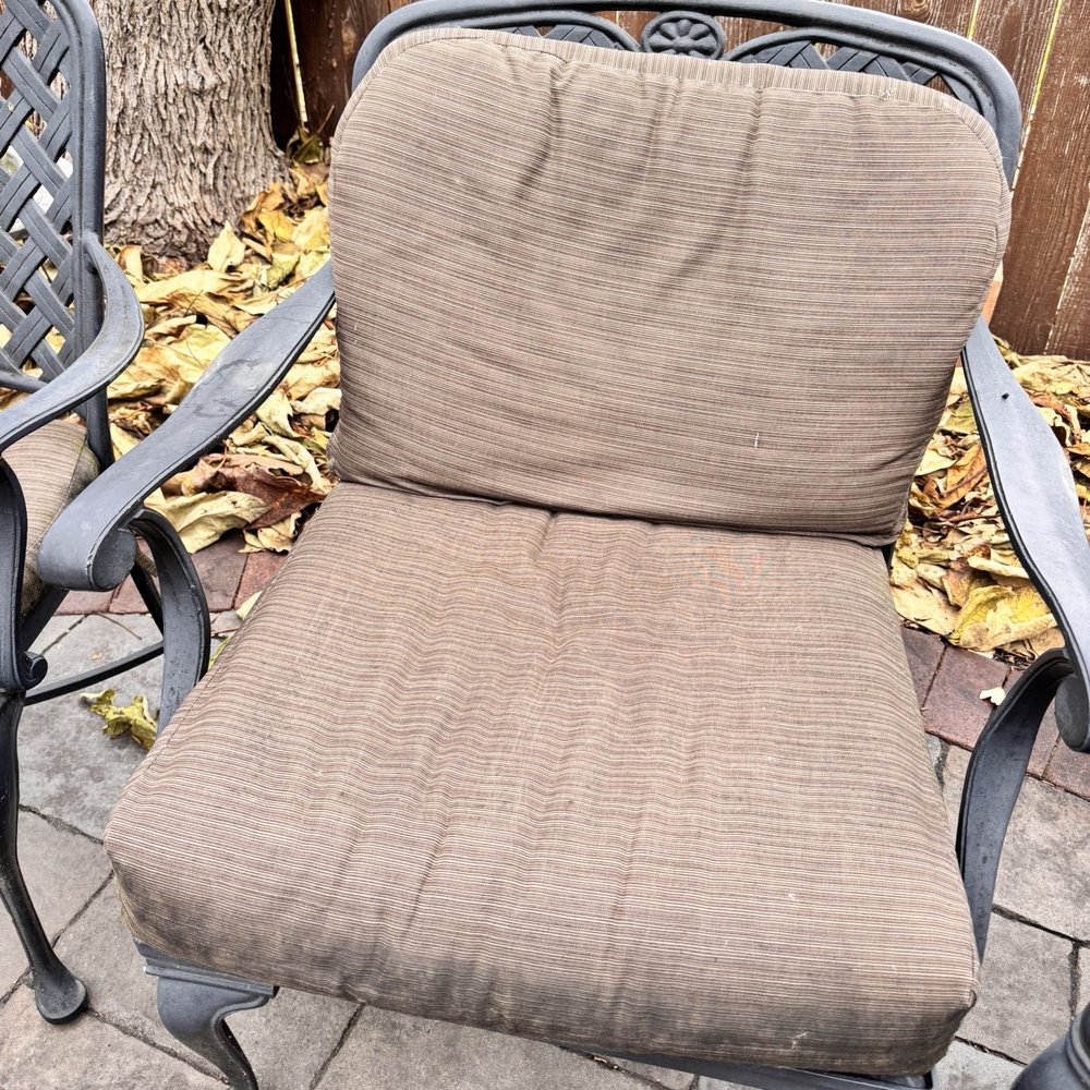 Lsj Services - Original old worn cushions - Furniture Reupholstery Near Me - Chicago, Illinois Lsj Services - Original old worn cushions - Furniture Reupholstery Near Me - Chicago, Illinois