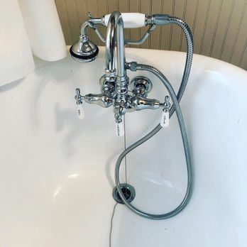Plumbaway Plumbing - This what our tub looks like now. - Plumbing Near Me - Houston, Texas Plumbaway Plumbing - This what our tub looks like now. - Plumbing Near Me - Houston, Texas