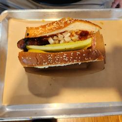 Ray Ray’s Hog Pit - Hot Link sandwich