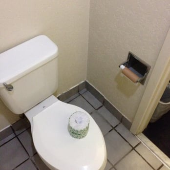Atrium the Inn - Go ahead and put that on yourself, we are too lazy to do it - Hotels Near Me - Fort Stockton, Texas