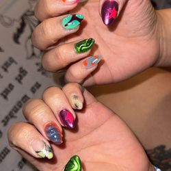 Sky Nails & Bar