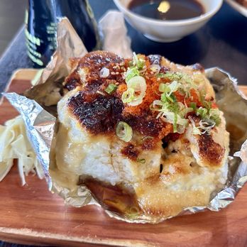 Sushi House - Bay scallop roll - Sushi Bars Near Me - Alameda, California Sushi House - Bay scallop roll - Sushi Bars Near Me - Alameda, California