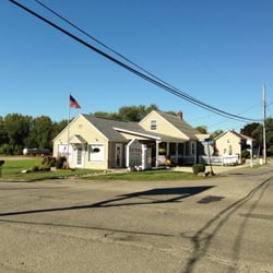 Aunt Alyee's Berd-House Deli and Catering