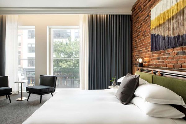 The Alexis Royal Sonesta Hotel Seattle by null