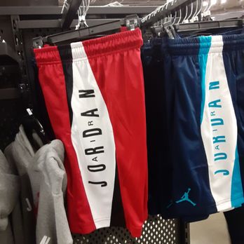 Nike Factory Store - Southaven - Shoe Stores Near Me - Southaven, Mississippi