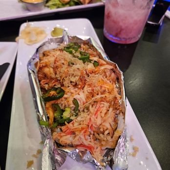 Rock N Roll Sushi - Thiller roll - Sushi Bars Near Me - Goodyear, Arizona