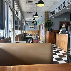 Wisco Tx Cafe - View when come in doors from left