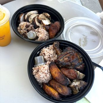 Back A Yard Caribbean American Grill - American Near Me - Menlo Park, California