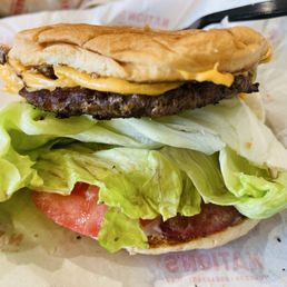 Cheeseburger with grilled onions Cheeseburger with grilled onions