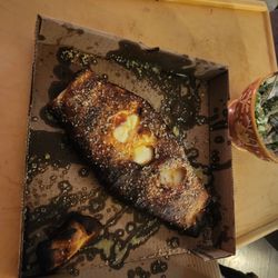 Silver Springs Pizza - Stromboli.. oy! Had to call and request new one. They don't deliver, so had to drive back up there. Second time they disappointed us.