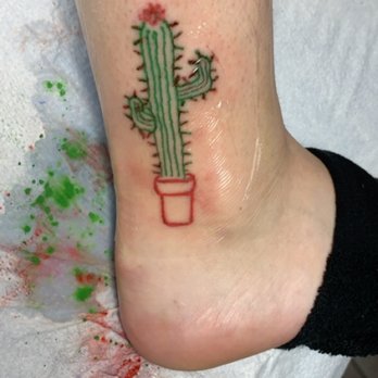 Adohi Body Art - Right after it was done. Looked pretty normal - Tattoo Near Me - Hilliard, Ohio