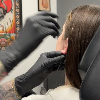 Art Realm Tattoo - Tattoo Near Me - Austin, Texas