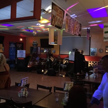 Lozano's - people sitting at tables in a restaurant - Mexican Near Me - Lehigh Acres, Florida Lozano's - people sitting at tables in a restaurant - Mexican Near Me - Lehigh Acres, Florida