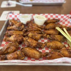 Dirty Myrtle Wing Company - Hot Honey Lemon Pepper Wings