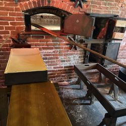 Julius Sturgis Pretzel Bakery - Original oven, flipping the pretzel