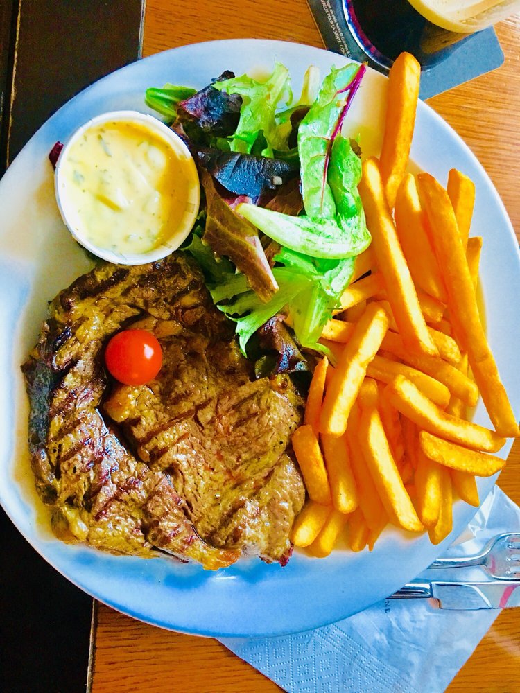 BAR JULES VERNES 2 allée du Verger, RoissyenFrance, Ain, France