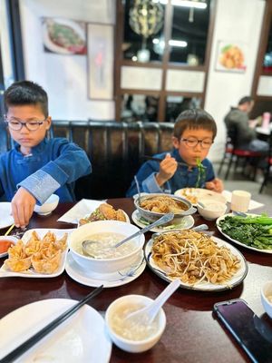 East Garden Restaurant by null