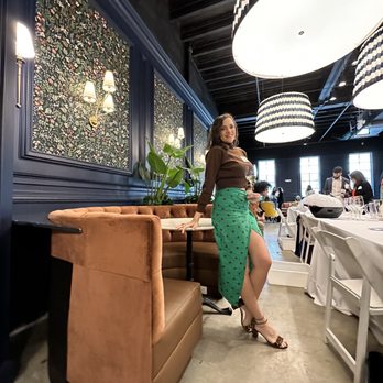 Ampersand Studios - Shared Office Spaces Near Me - Miami, Florida