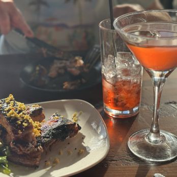 Southport Kitchen + Bar - Sticky ribs and Pineapple Cosmopolitan - New American Near Me - Rye, New Hampshire