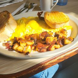 Bacon and cheese omelet Bacon and cheese omelet