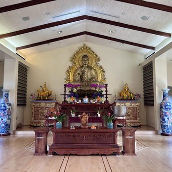 Kim Quang Temple - Prayer room - Buddhist Temples Near Me - Sacramento, California Kim Quang Temple - Prayer room - Buddhist Temples Near Me - Sacramento, California