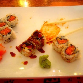 Momo Sushi & Ramen - I had the Spicy tuna, Eel Avocado, Spicy Salmon - Sushi Bars Near Me - Brooklyn, New York
