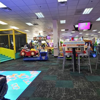 Chuck E. Cheese - Pizza Near Me - Sterling Heights, Michigan Chuck E. Cheese - Pizza Near Me - Sterling Heights, Michigan
