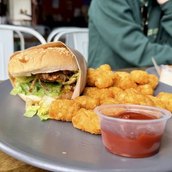 Humble Sea Brewing - Grilled chicken sandwich - Beer Gardens Near Me - Pacifica, California