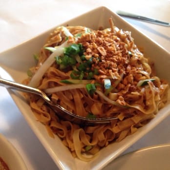 Rangoon Ruby - Garlic noodles with duck - Asian Fusion Near Me - Palo Alto, California