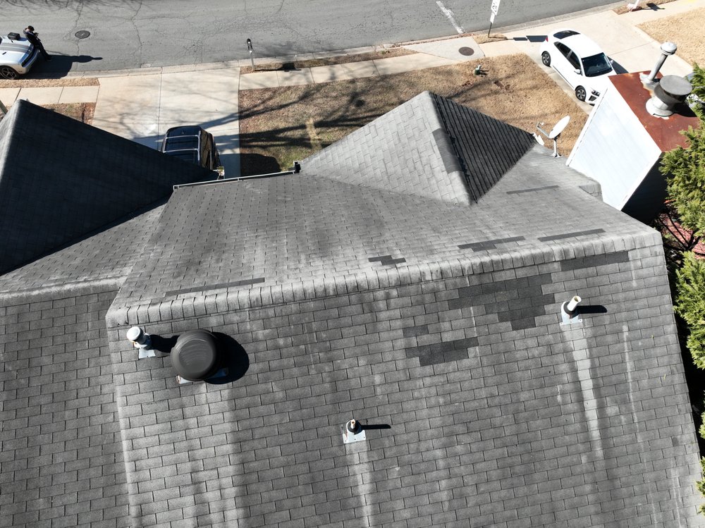 Slide of Umana Roofing