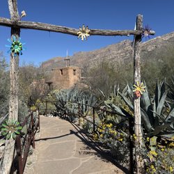 DeGrazia Gallery in the Sun Museum - Path to chapel